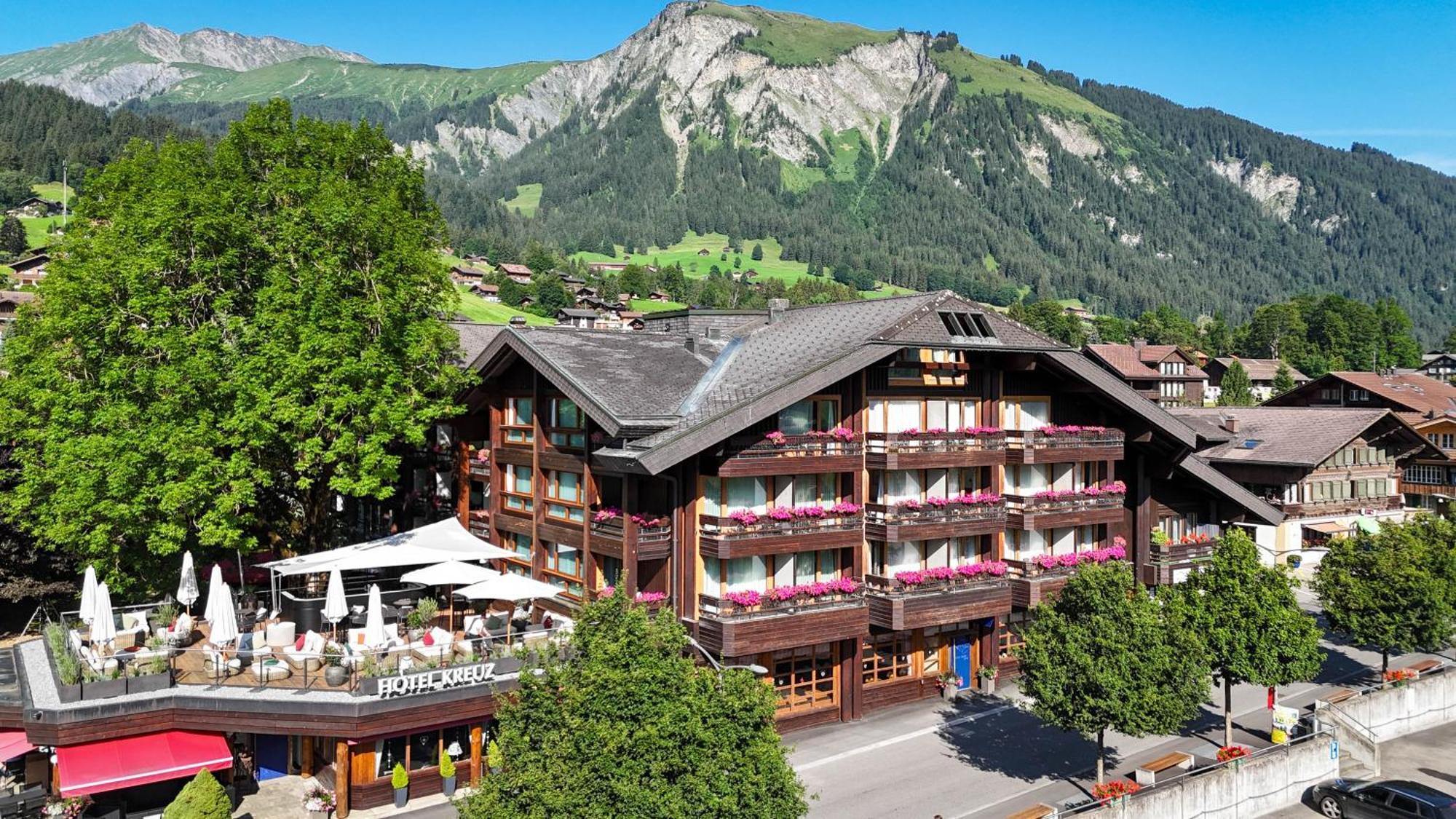 Hotel Kreuz Lenk im Simmental Exterior foto