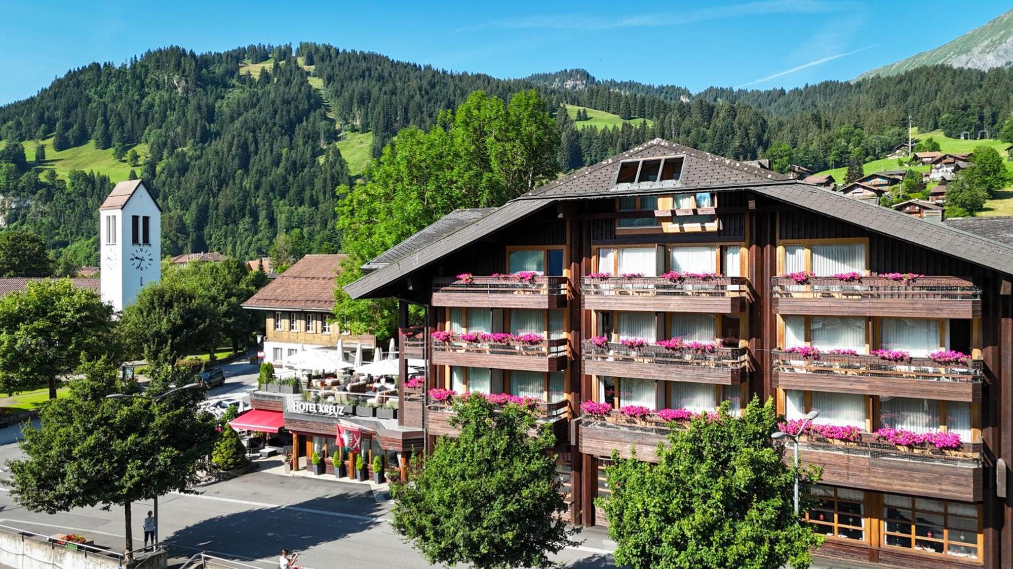 Hotel Kreuz Lenk im Simmental Exterior foto