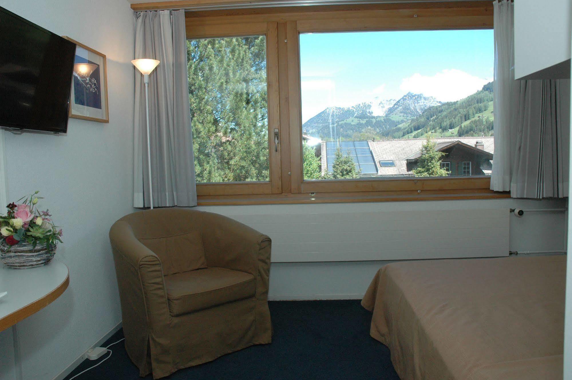 Hotel Kreuz Lenk im Simmental Exterior foto